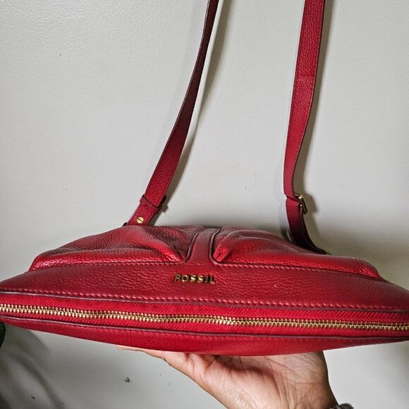 Fossil Red Crossbody Bag Everyday Essential - Picture 4 of 16